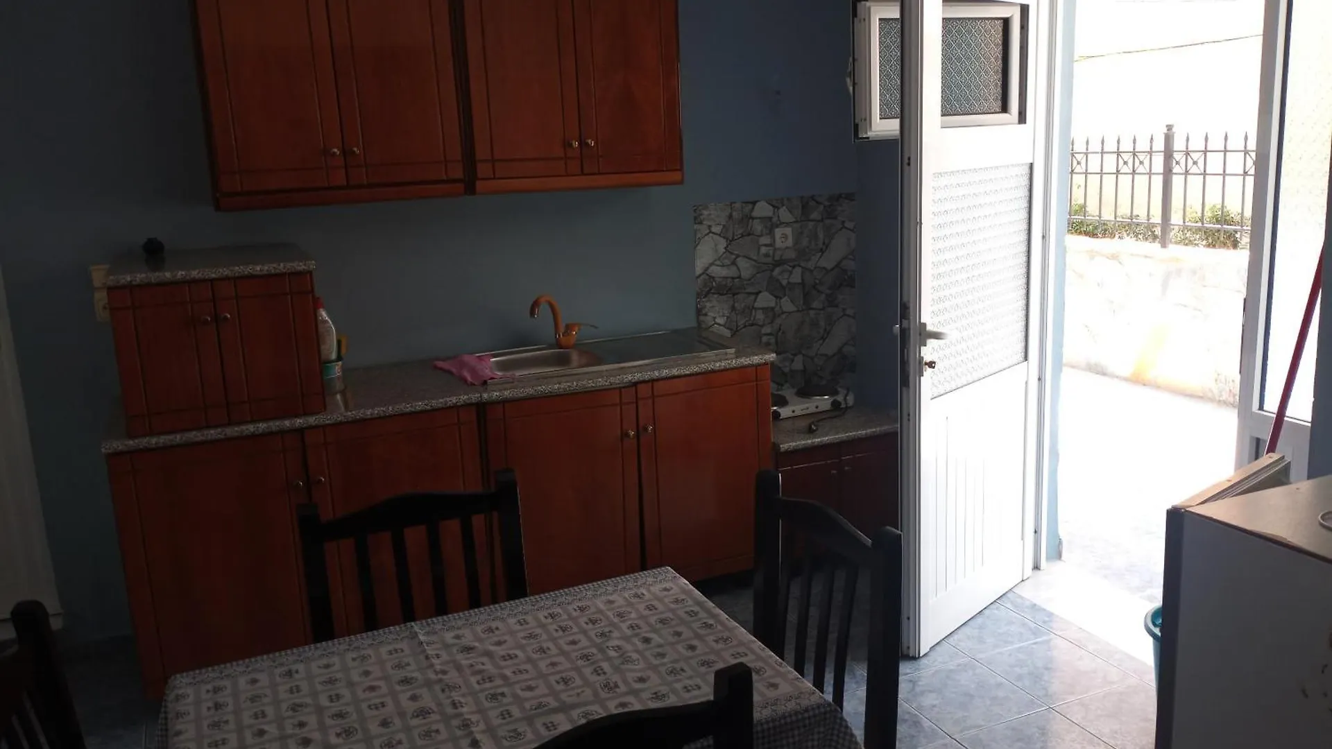** Hotel Ida Apartments Sarande Albania