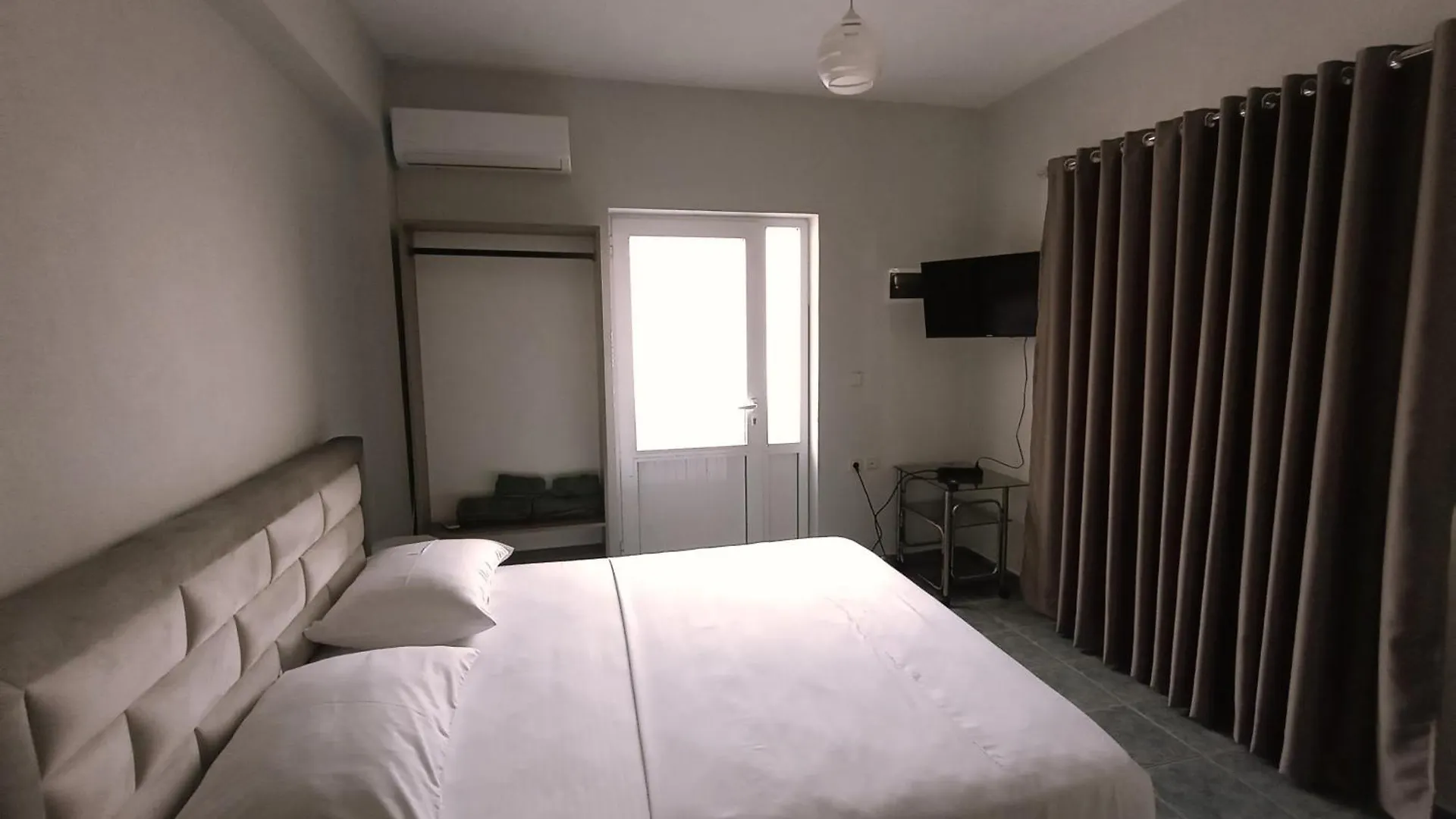 Hotel Ida Apartments Sarande