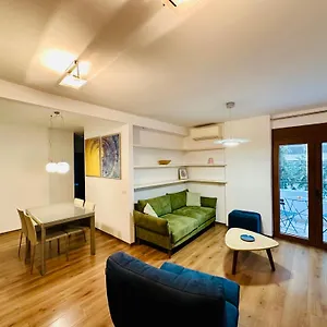 https://sunrise-haven-city-center.hotels-in-tirana.com